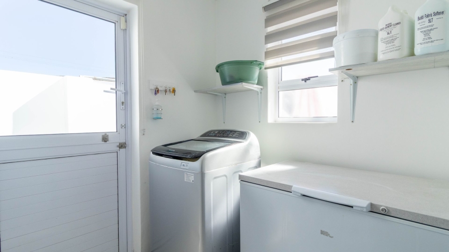 3 Bedroom Property for Sale in St Helena Views Western Cape